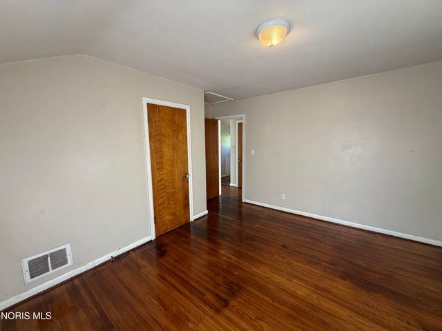 2543 Rosedale Avenue, Toledo, OH 43606