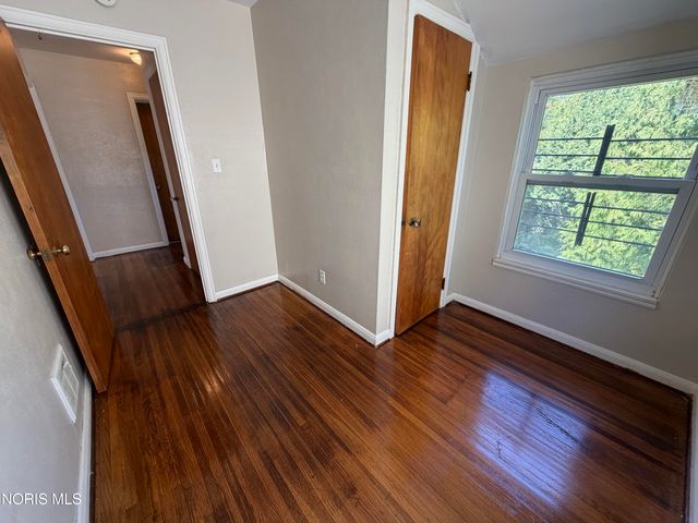 2543 Rosedale Avenue, Toledo, OH 43606