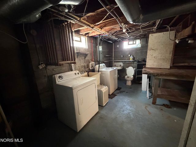 2543 Rosedale Avenue, Toledo, OH 43606