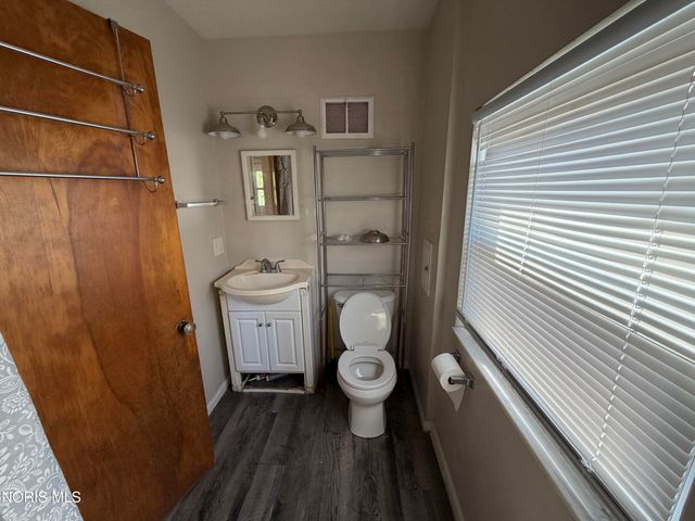 2543 Rosedale Avenue, Toledo, OH 43606