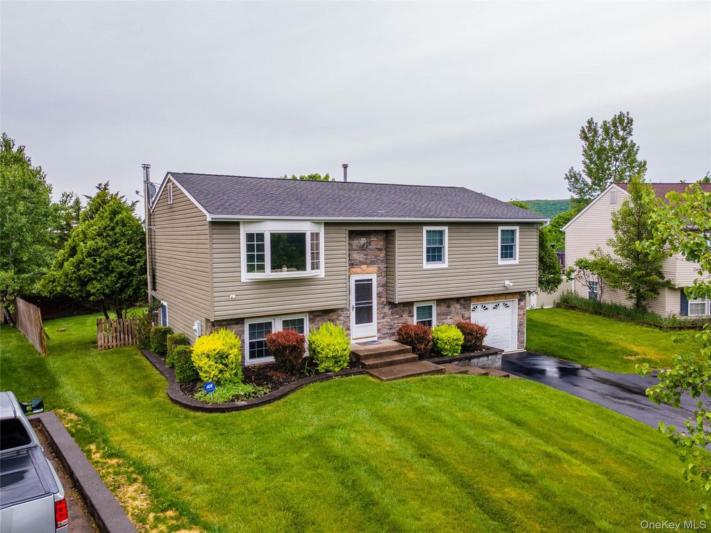5 Columbia Circle, Highland Mills, NY 10930 — exterior