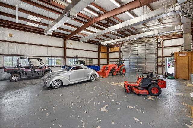 5488 River Trail Dr, Robstown, TX 78380