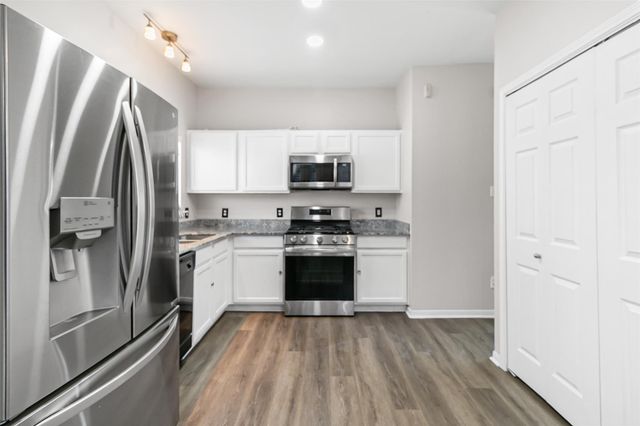 1233 Verde Trails Drive, Houston, TX 77073