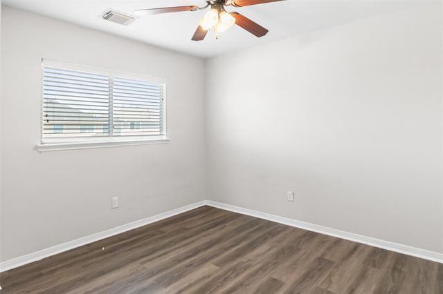 1233 Verde Trails Drive, Houston, TX 77073