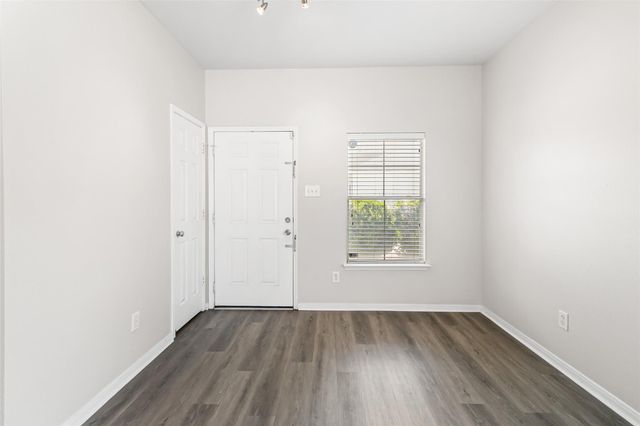 1233 Verde Trails Drive, Houston, TX 77073