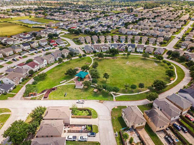 1233 Verde Trails Drive, Houston, TX 77073