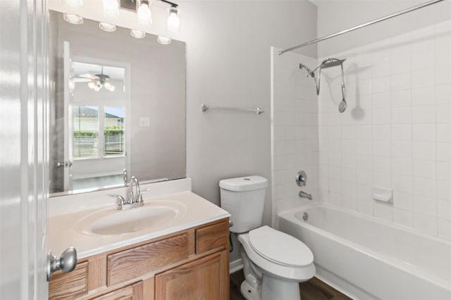 1233 Verde Trails Drive, Houston, TX 77073
