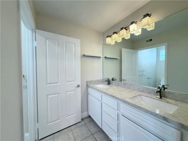 602 Solvay Aisle, Irvine, CA 92606