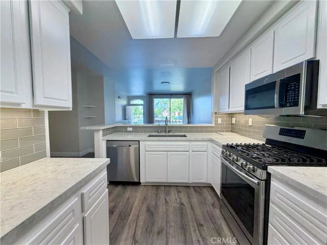602 Solvay Aisle, Irvine, CA 92606