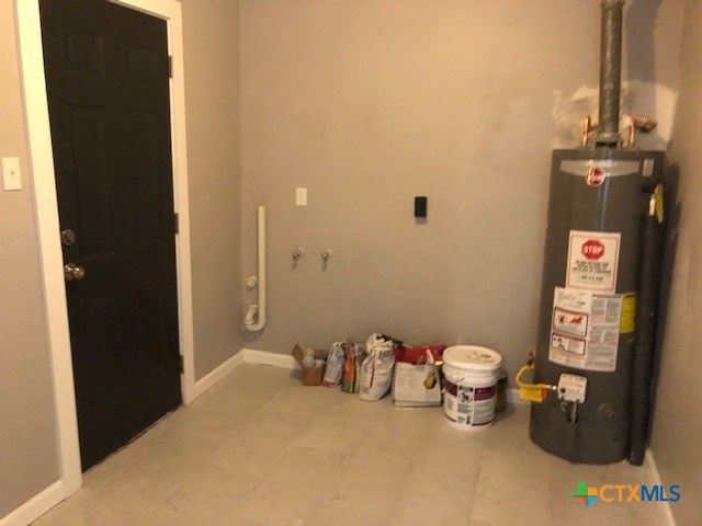 2316 N Austin Street, Seguin, TX 78155