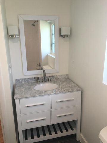 27 East Road, Delray Beach, FL 33483