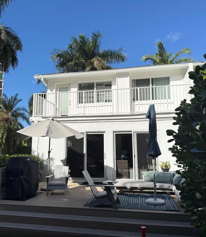 27 East Road, Delray Beach, FL 33483