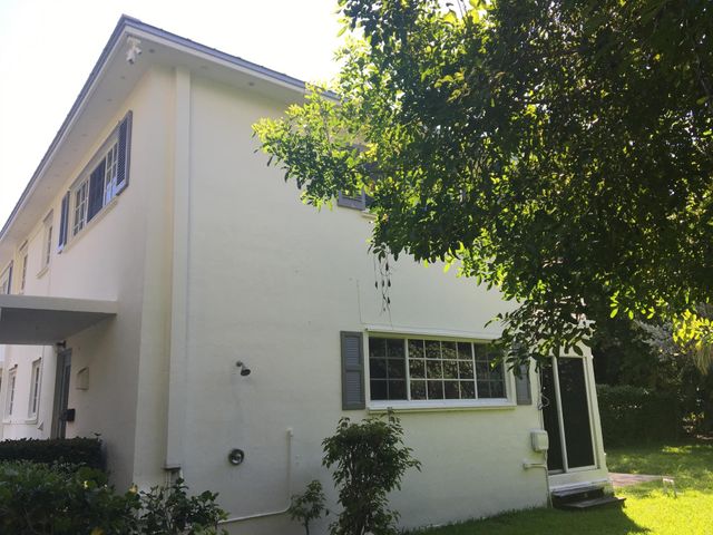 27 East Road, Delray Beach, FL 33483