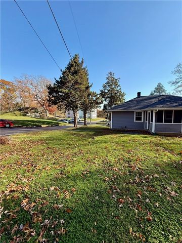 196 Bulgarmarsh Road, Tiverton, RI 02878
