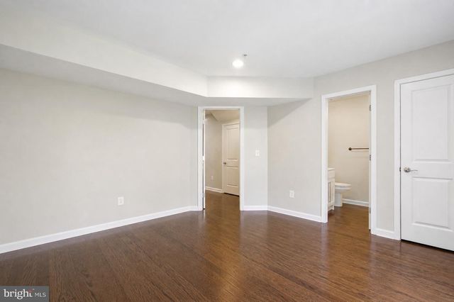 1052 OWENS RD, Oxon Hill, MD 20745
