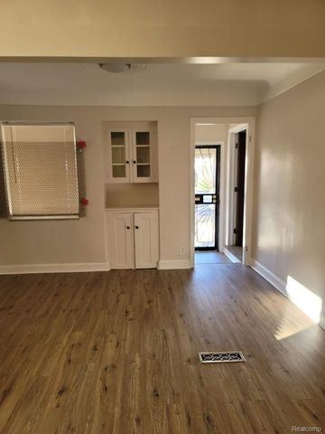 19180 Ardmore Street, Detroit, MI 48235