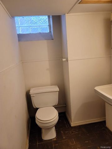 19180 Ardmore Street, Detroit, MI 48235