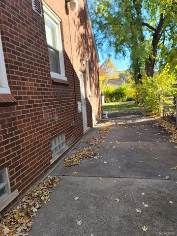 19180 Ardmore Street, Detroit, MI 48235