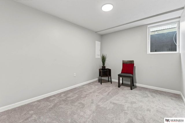 3730 Himebaugh Avenue, Omaha, NE 68111