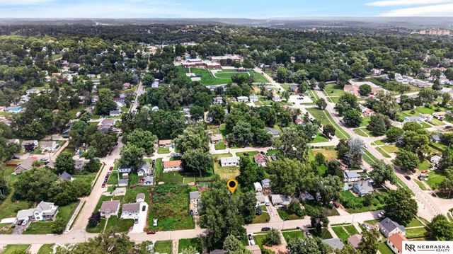 3730 Himebaugh Avenue, Omaha, NE 68111