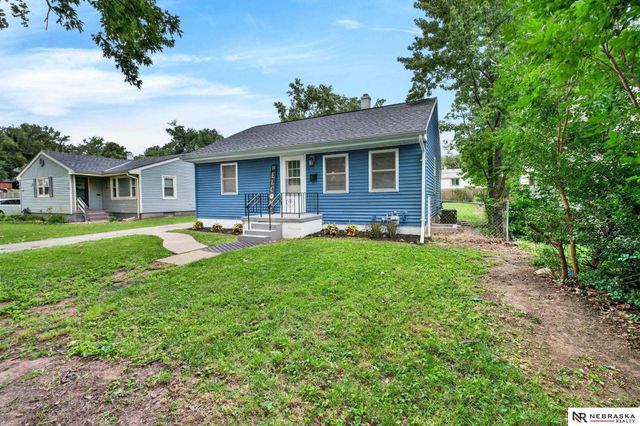 3730 Himebaugh Avenue, Omaha, NE 68111