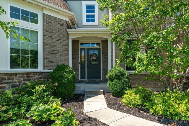 1529 Shaker Run Boulevard, Turtle Creek Twp, OH 45036