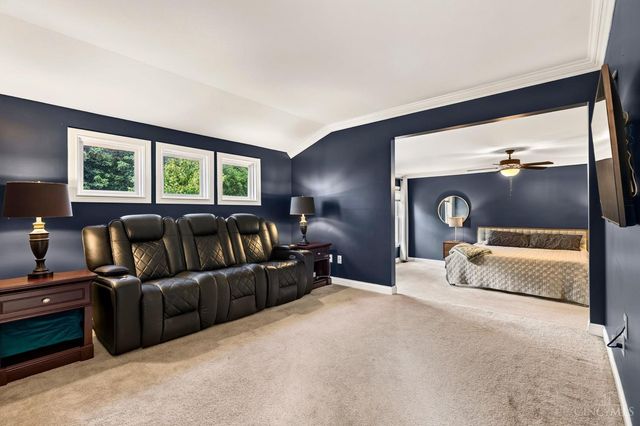 1529 Shaker Run Boulevard, Turtle Creek Twp, OH 45036