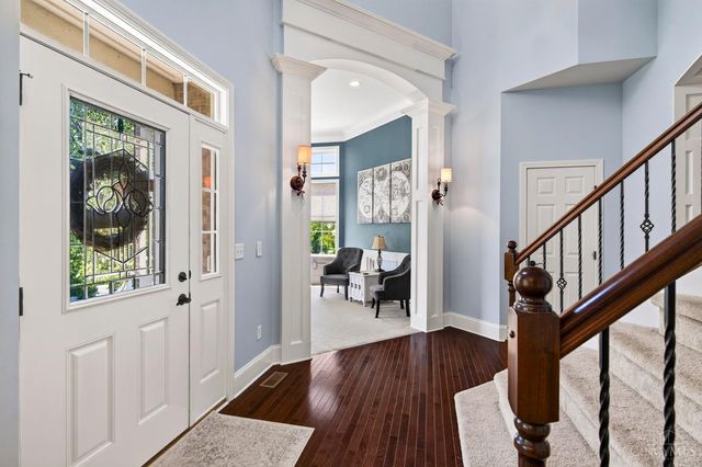 1529 Shaker Run Boulevard, Turtle Creek Twp, OH 45036
