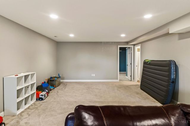 1529 Shaker Run Boulevard, Turtle Creek Twp, OH 45036
