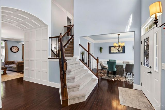 1529 Shaker Run Boulevard, Turtle Creek Twp, OH 45036
