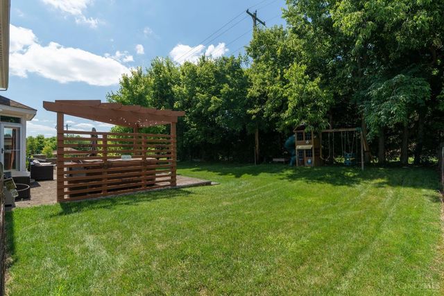 1529 Shaker Run Boulevard, Turtle Creek Twp, OH 45036