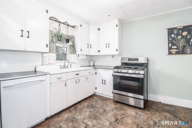 25 Hillside Avenue, New Milford, CT 06776