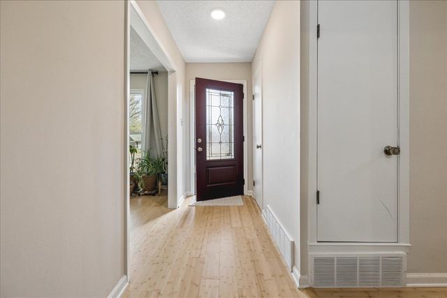 8255 HARDWOOD CV, Memphis, TN 38016