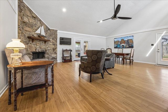 8255 HARDWOOD CV, Memphis, TN 38016
