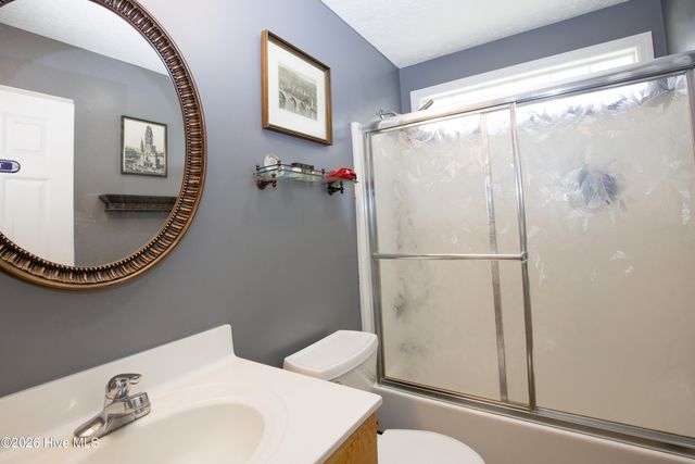340 Queens Cove Way, Carthage, NC 28327
