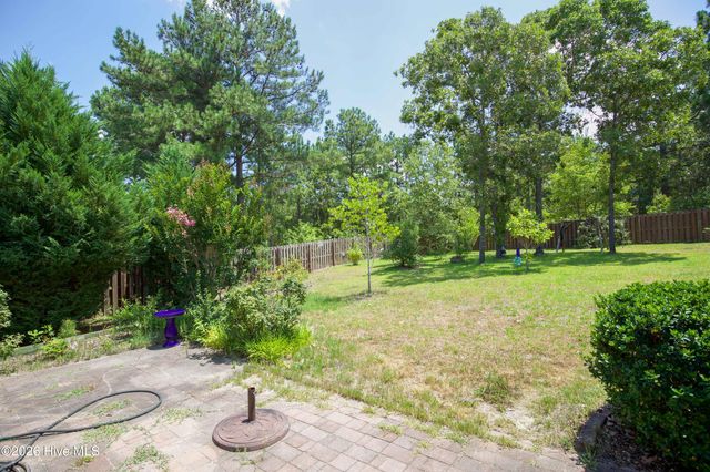 340 Queens Cove Way, Carthage, NC 28327