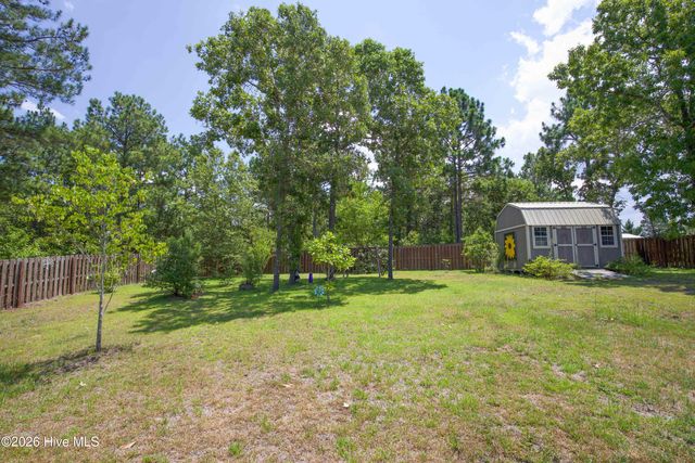 340 Queens Cove Way, Carthage, NC 28327
