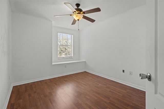 12828 KINGS LAKE DRIVE, Gibsonton, FL 33534