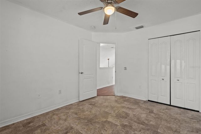 12828 KINGS LAKE DRIVE, Gibsonton, FL 33534