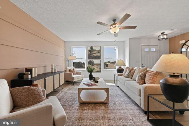 1 MONROE AVE, Ranson, WV 25438