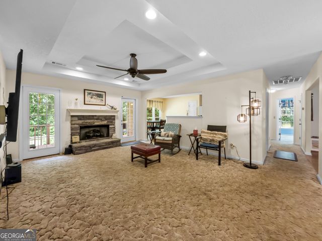 124 Foxdale Drive, Lagrange, GA 30240