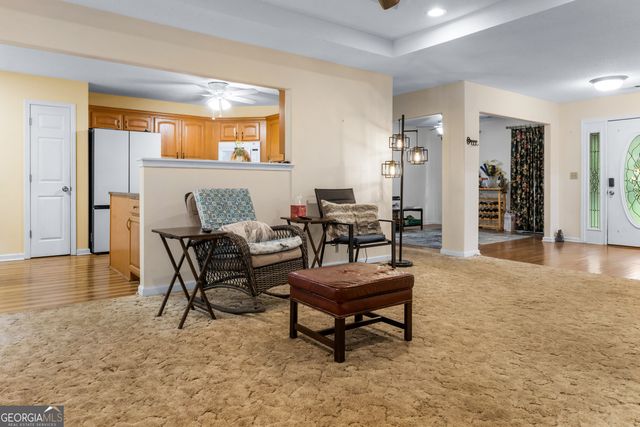 124 Foxdale Drive, Lagrange, GA 30240