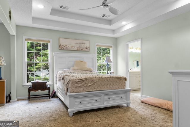 124 Foxdale Drive, Lagrange, GA 30240