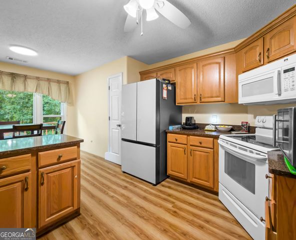 124 Foxdale Drive, Lagrange, GA 30240
