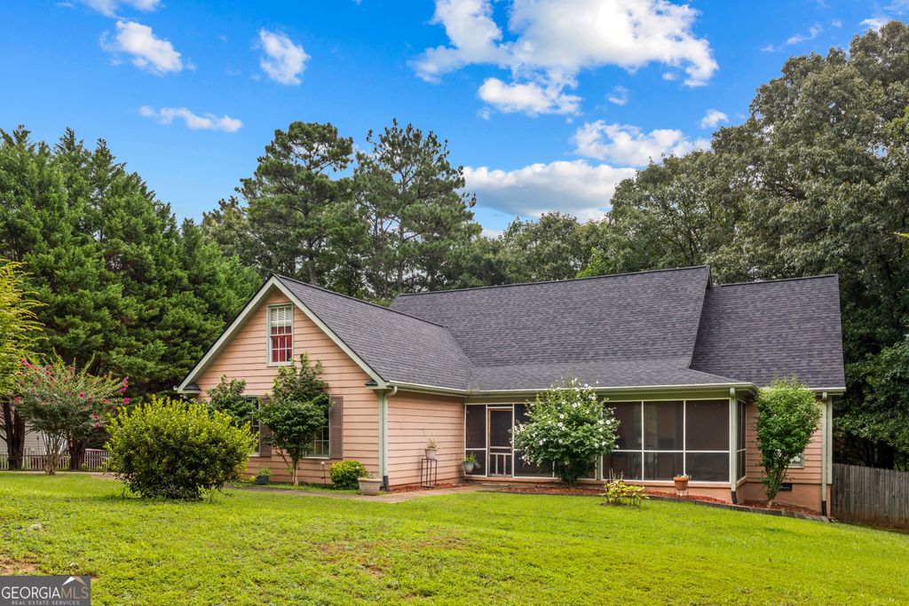 124 Foxdale Drive, Lagrange, GA 30240