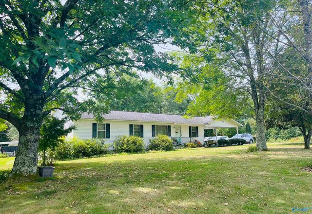 2140 Lookout Street, Sand Rock, AL 35983