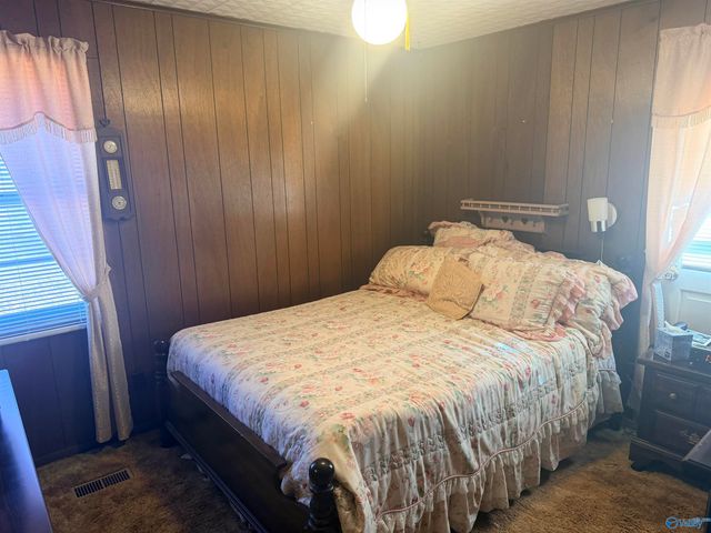 2140 Lookout Street, Sand Rock, AL 35983