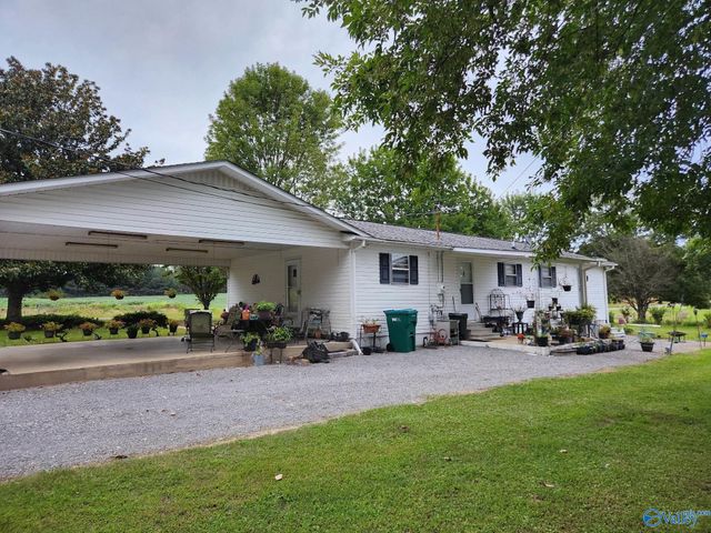 2140 Lookout Street, Sand Rock, AL 35983