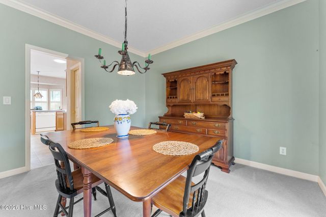 660 Redwood Drive, Southern Pines, NC 28387