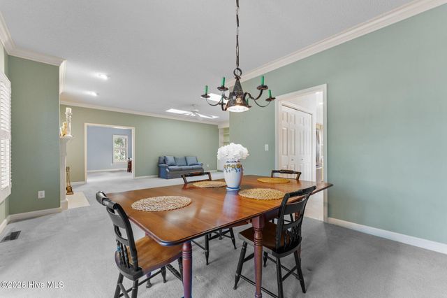 660 Redwood Drive, Southern Pines, NC 28387